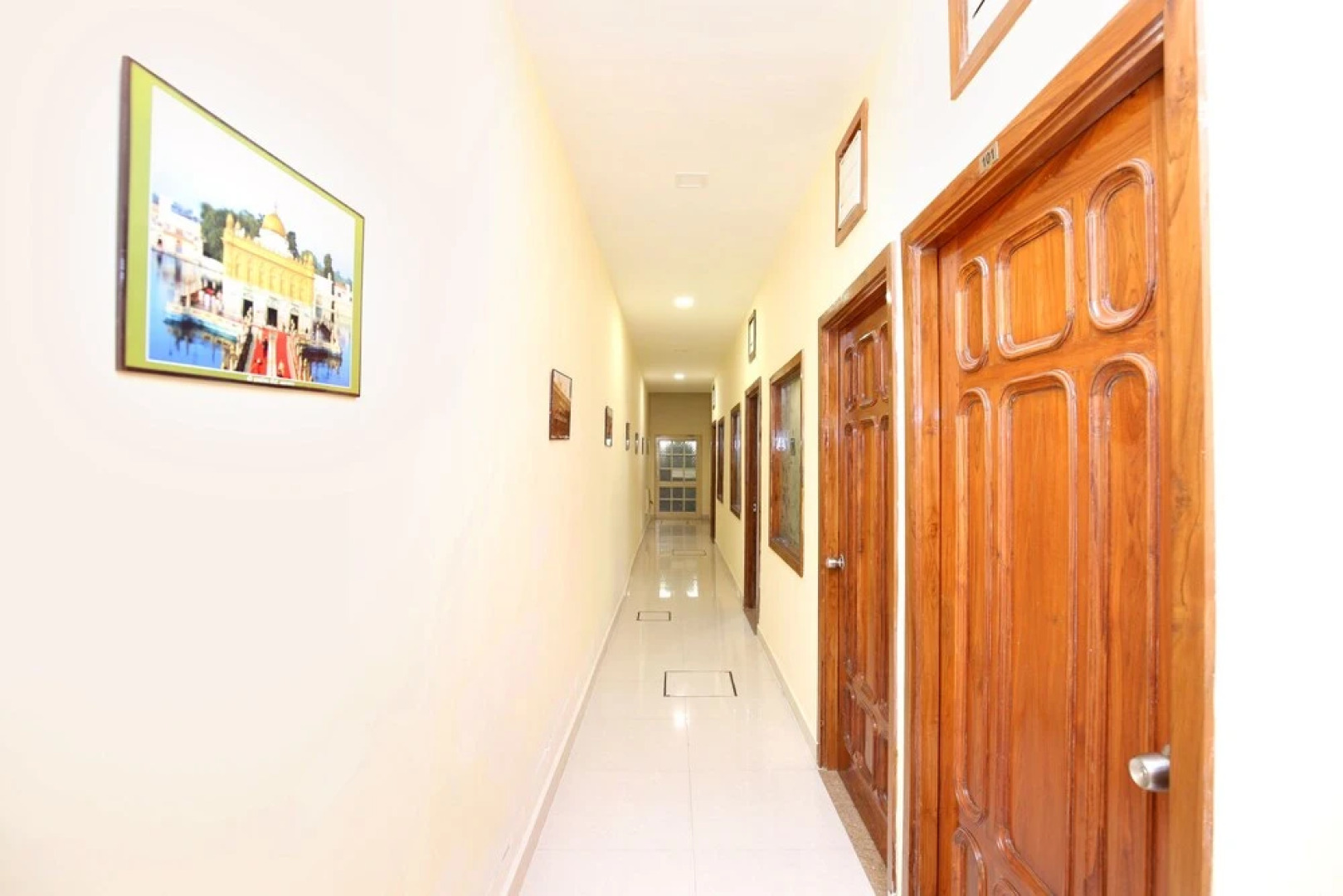 Hotel Anand Renaissance