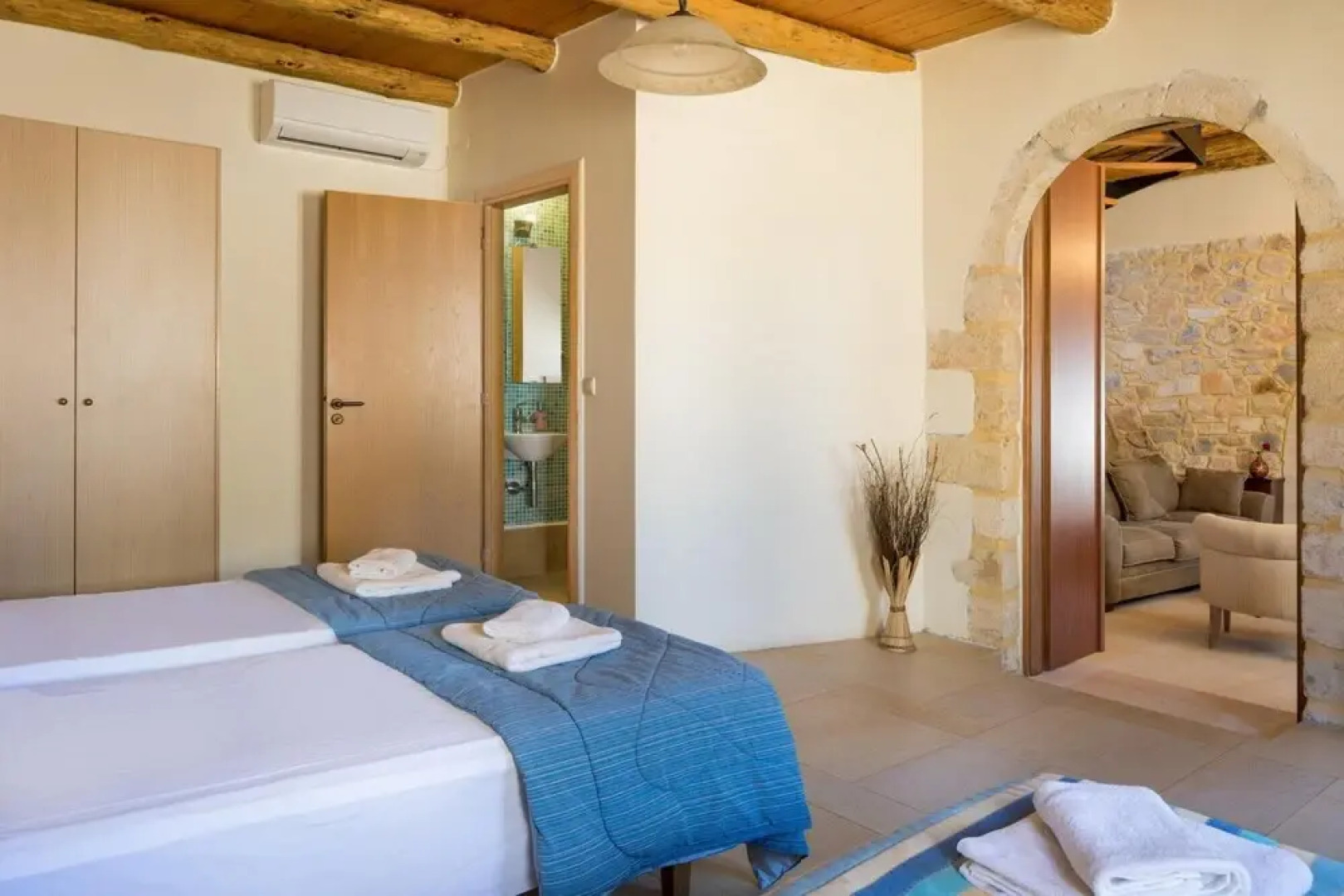 Olga s Filoxenia Villa Aladanos