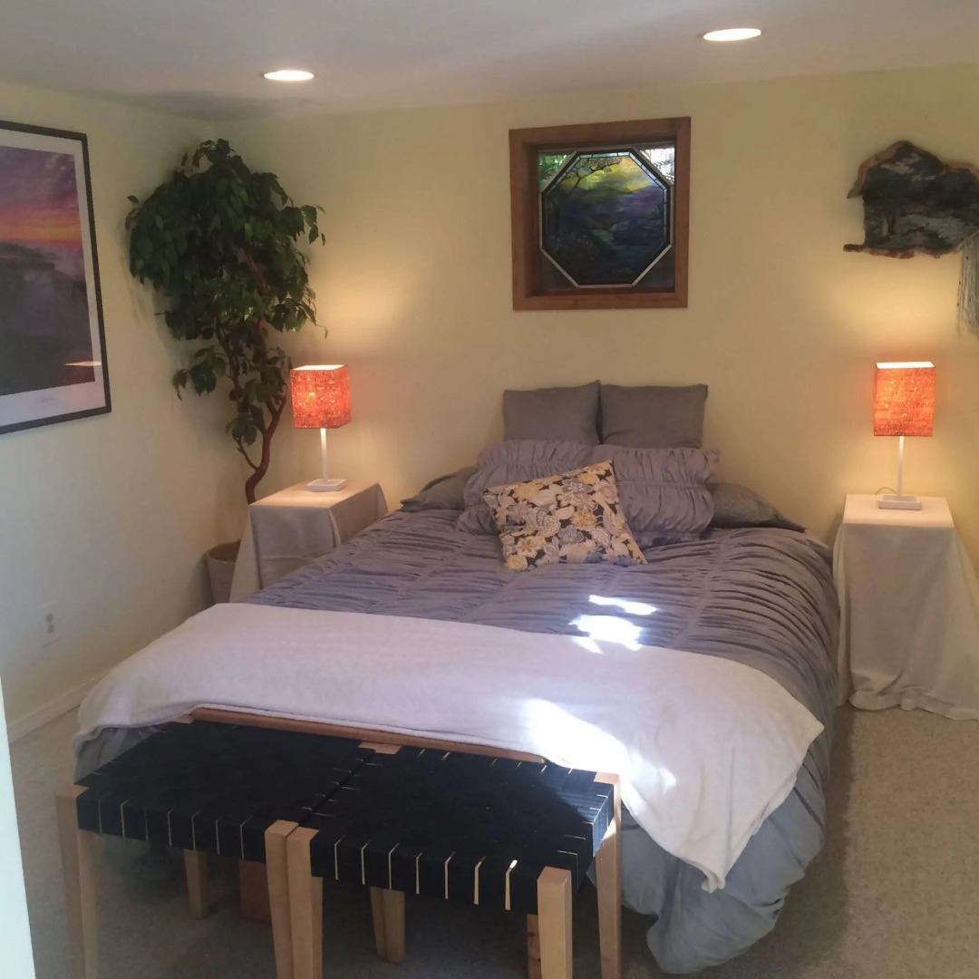 Cottage Lake Bed and Breakfast