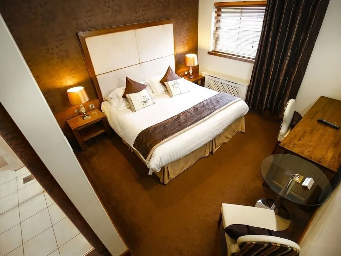 Customs House Country Inn