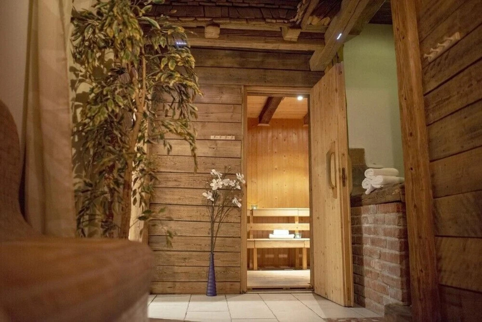 Hotel World of Harmony