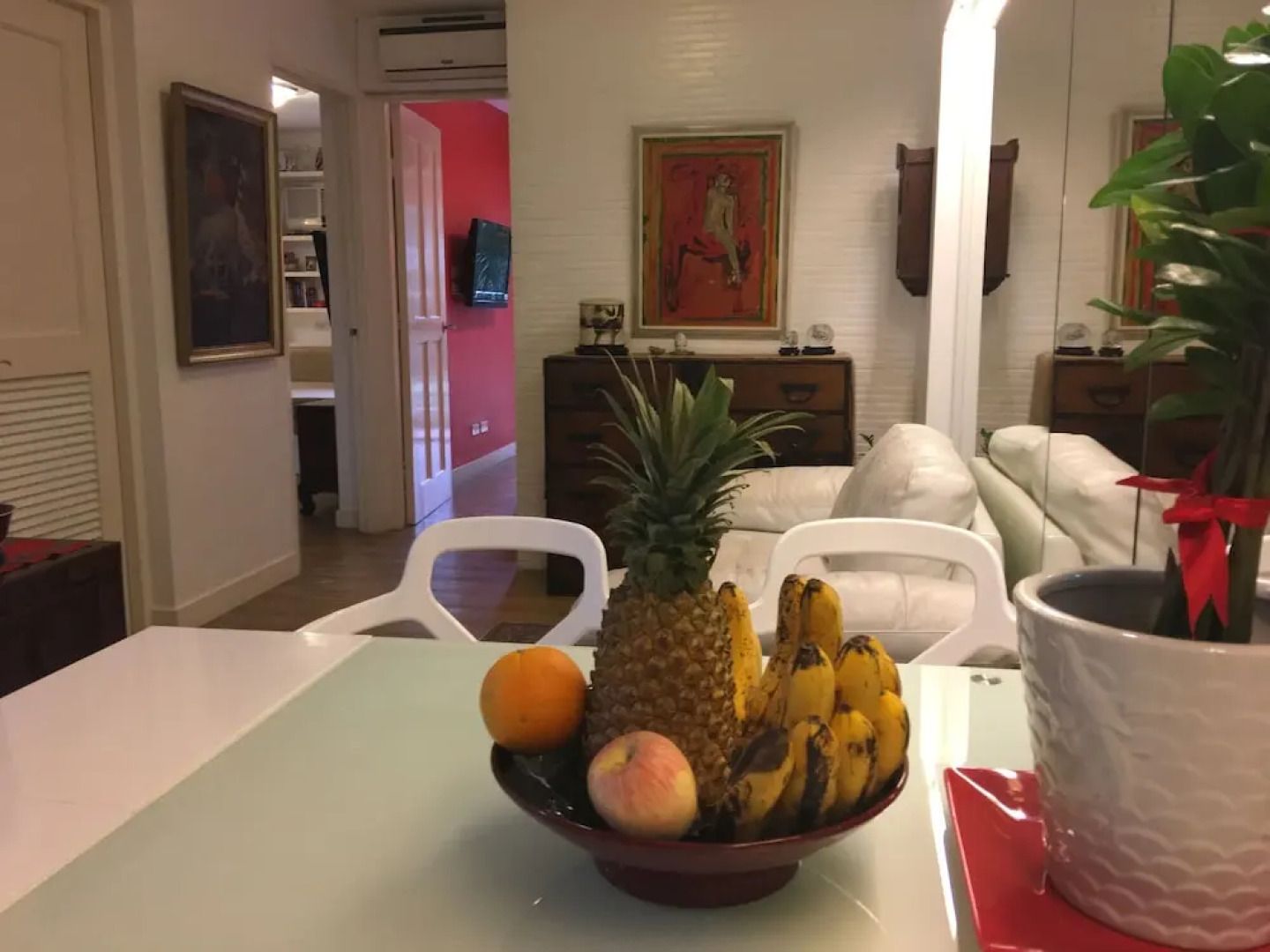 jKSUITES Manila Condos