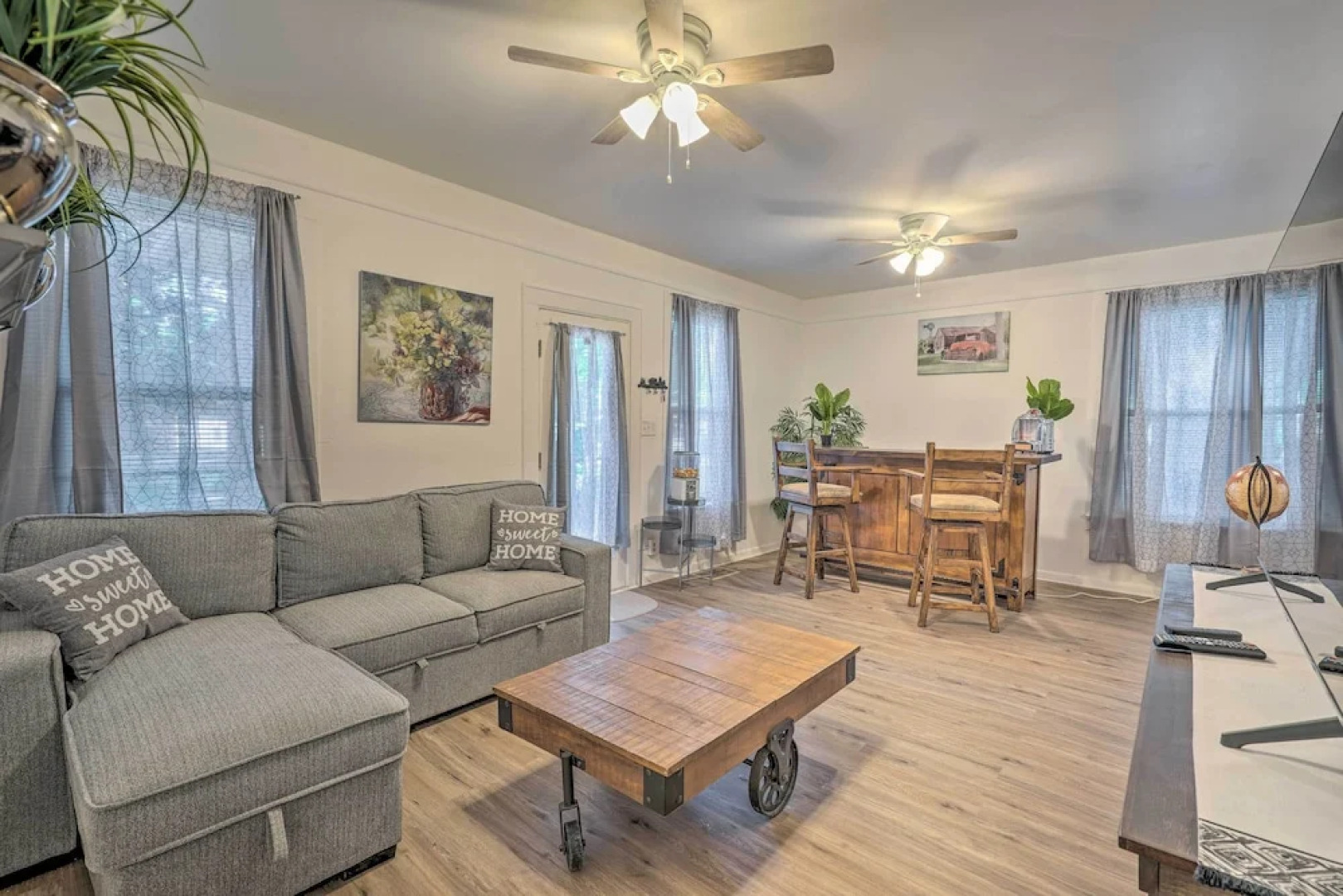 Cozy Home w/ Patio in the Heart of Cañon City!