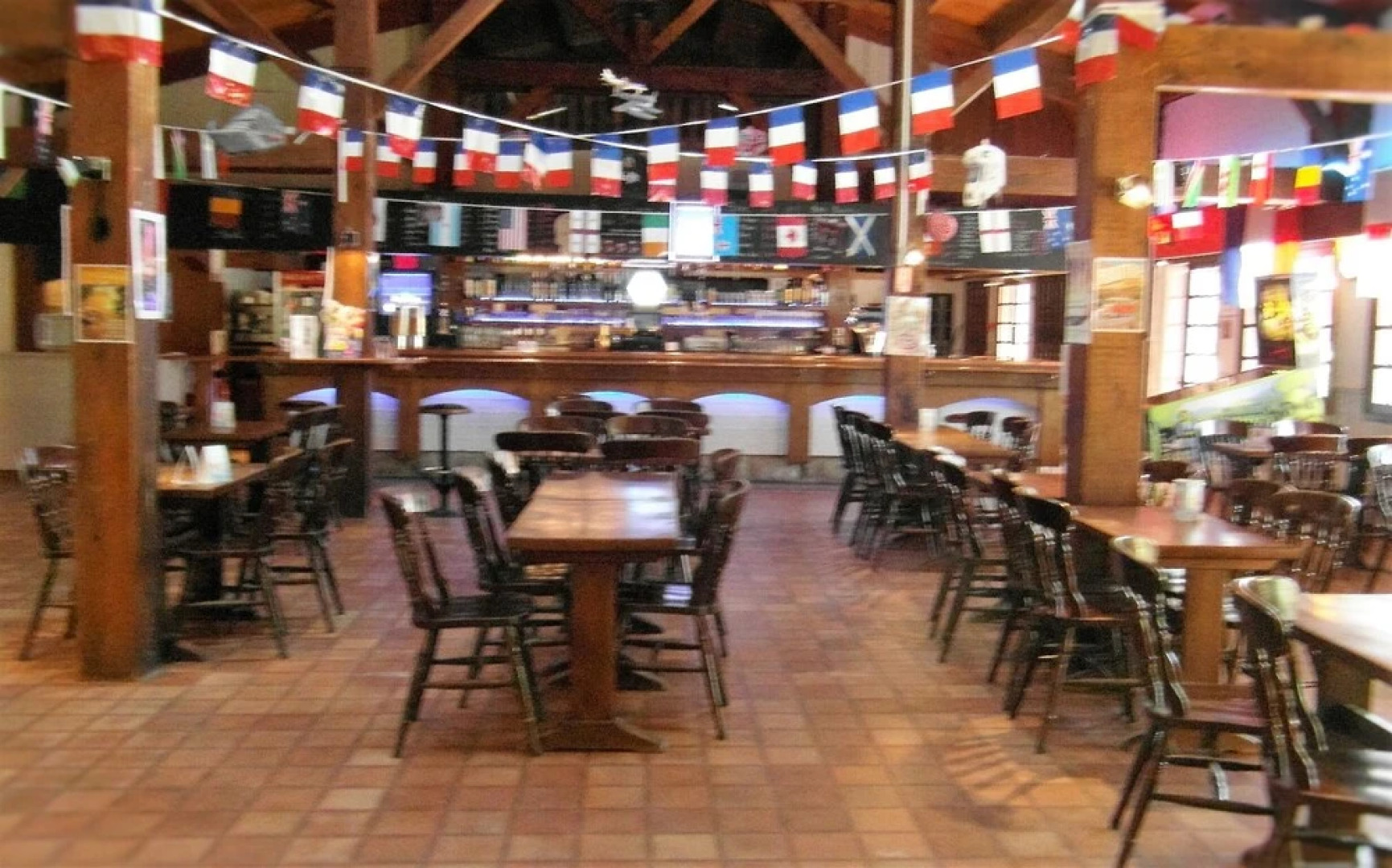 Bungalow With 3 Bedrooms in Saint-jean-de-monts, With Pool Access, Fur