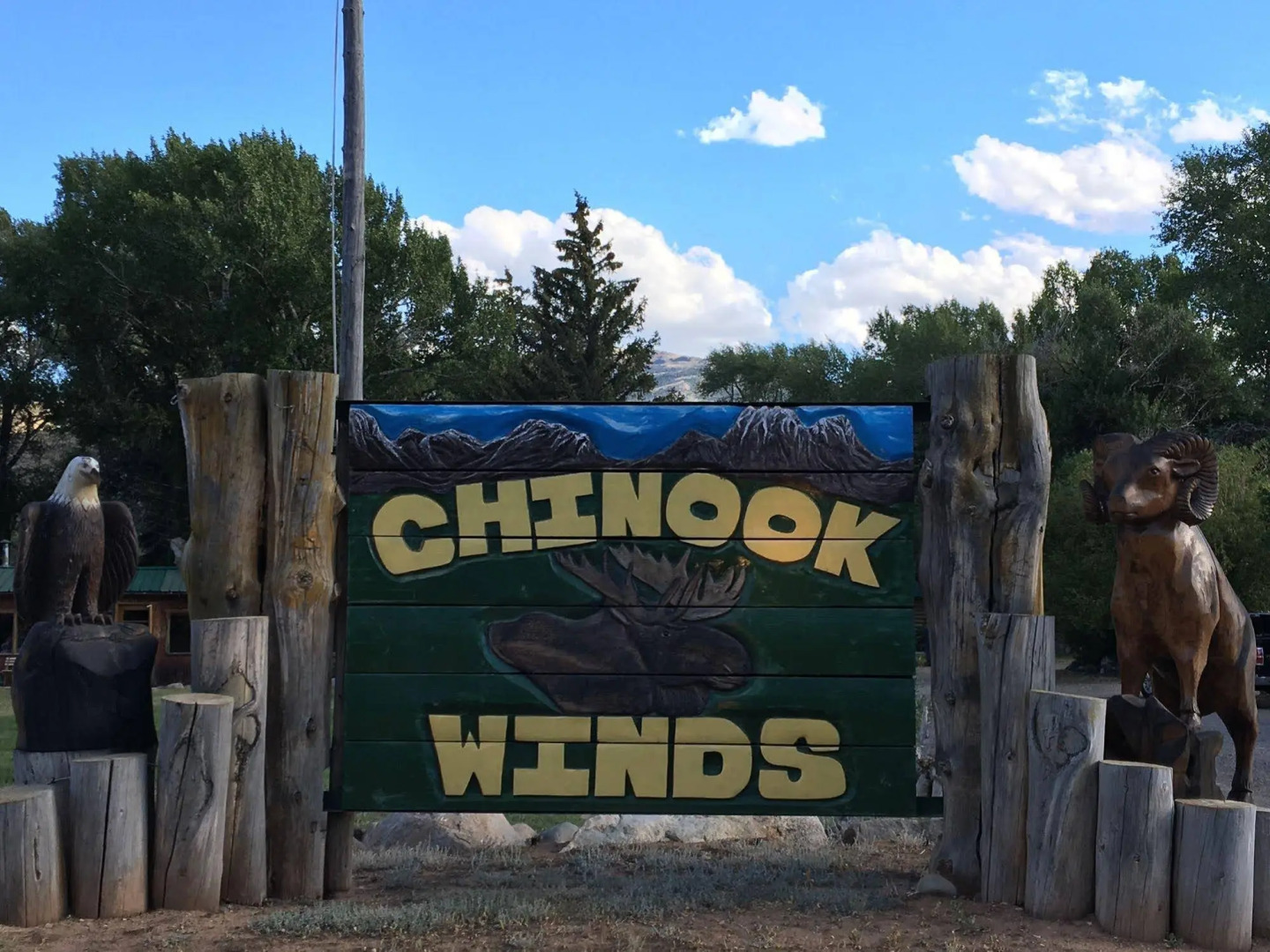 Chinook Winds Lodge