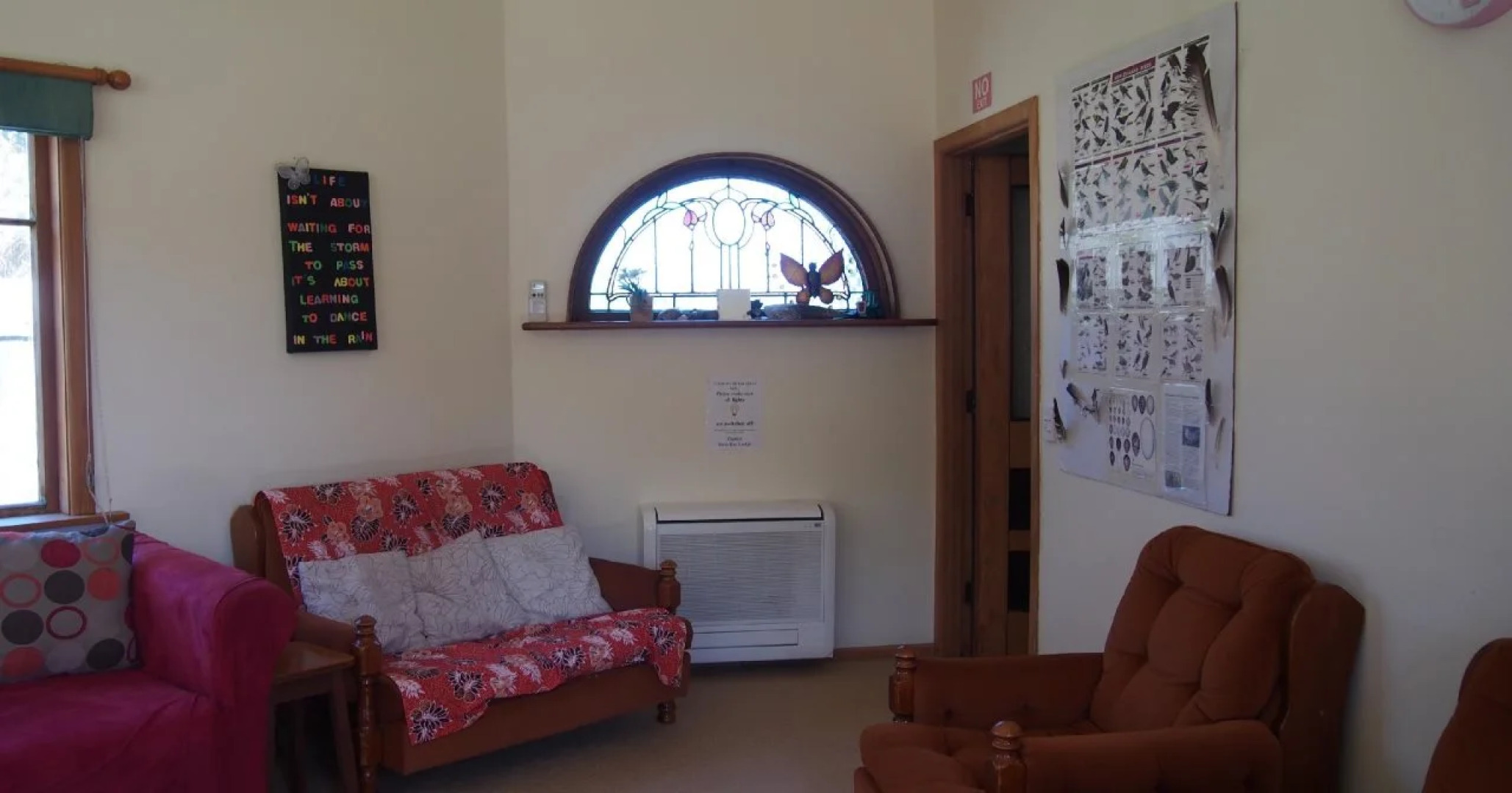 Surat Bay Lodge, Motel and Backpackers