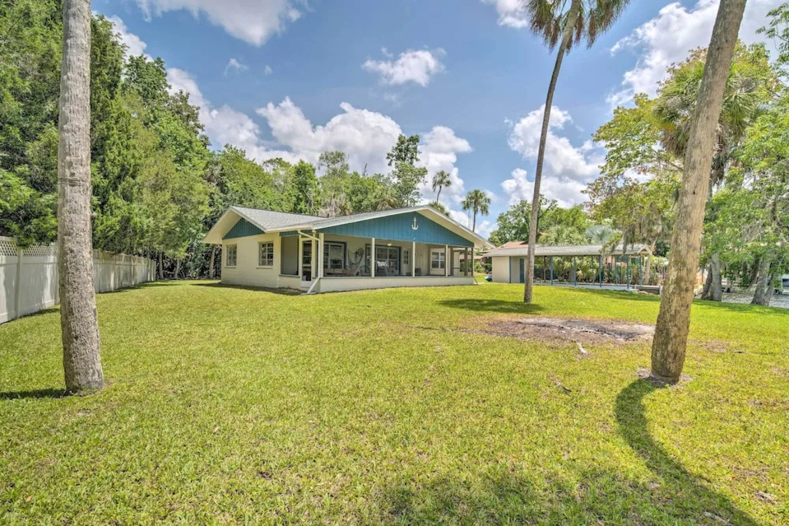 Dock + Lanai: Riverview Homosassa Escape!