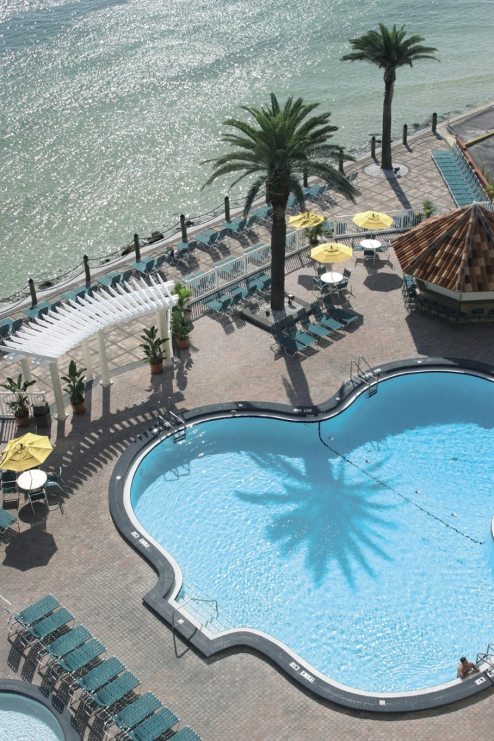 Holiday Inn & Suites Clearwater Beach by IHG