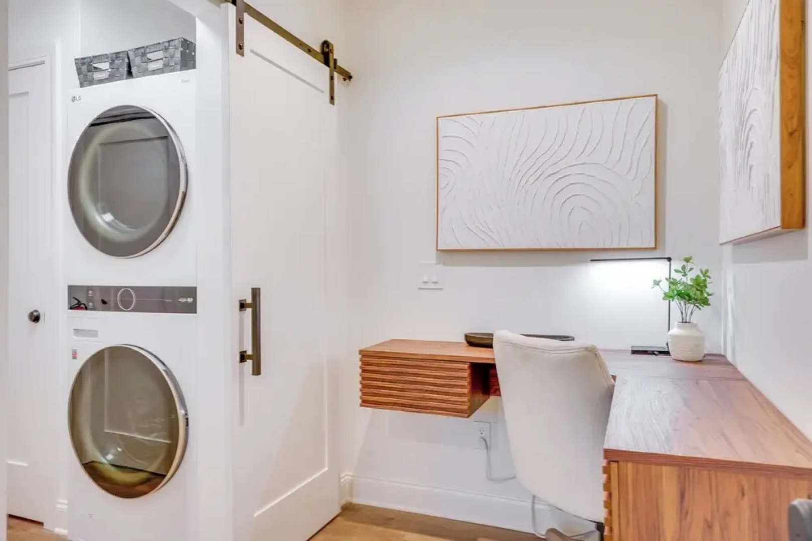 < 1 Mi to Seabrook Island Beach: Golf-view Villa!