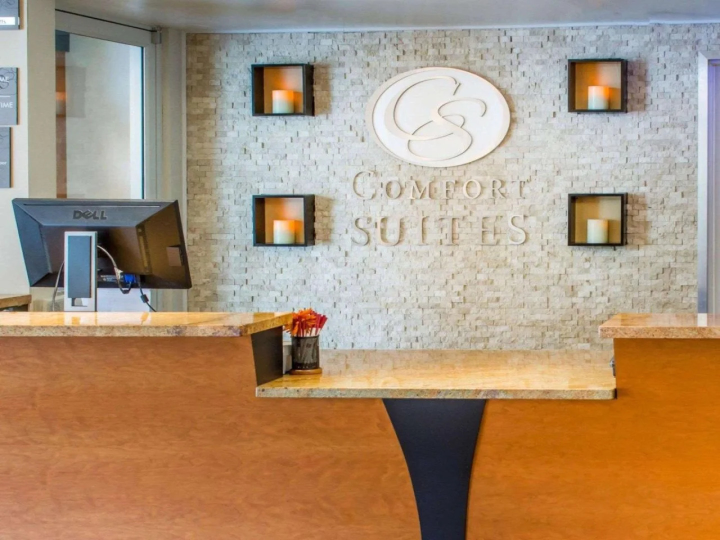 Quality Suites Waldorf