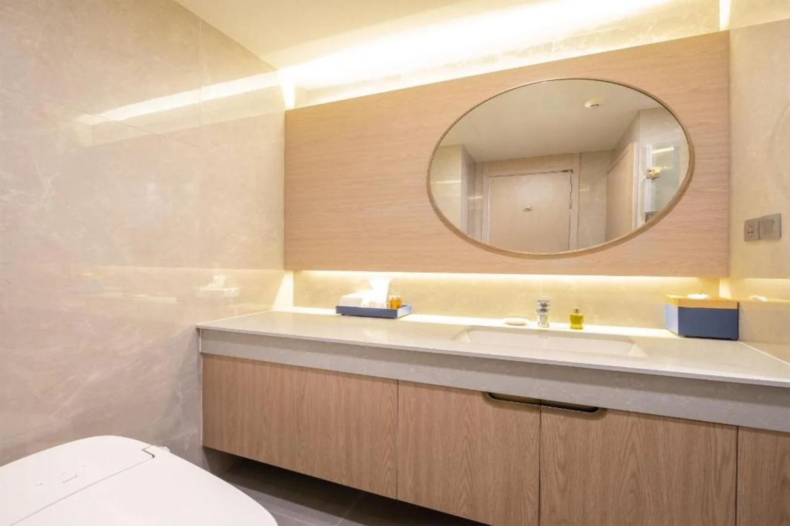 S. Sriracha Hotel and Residence