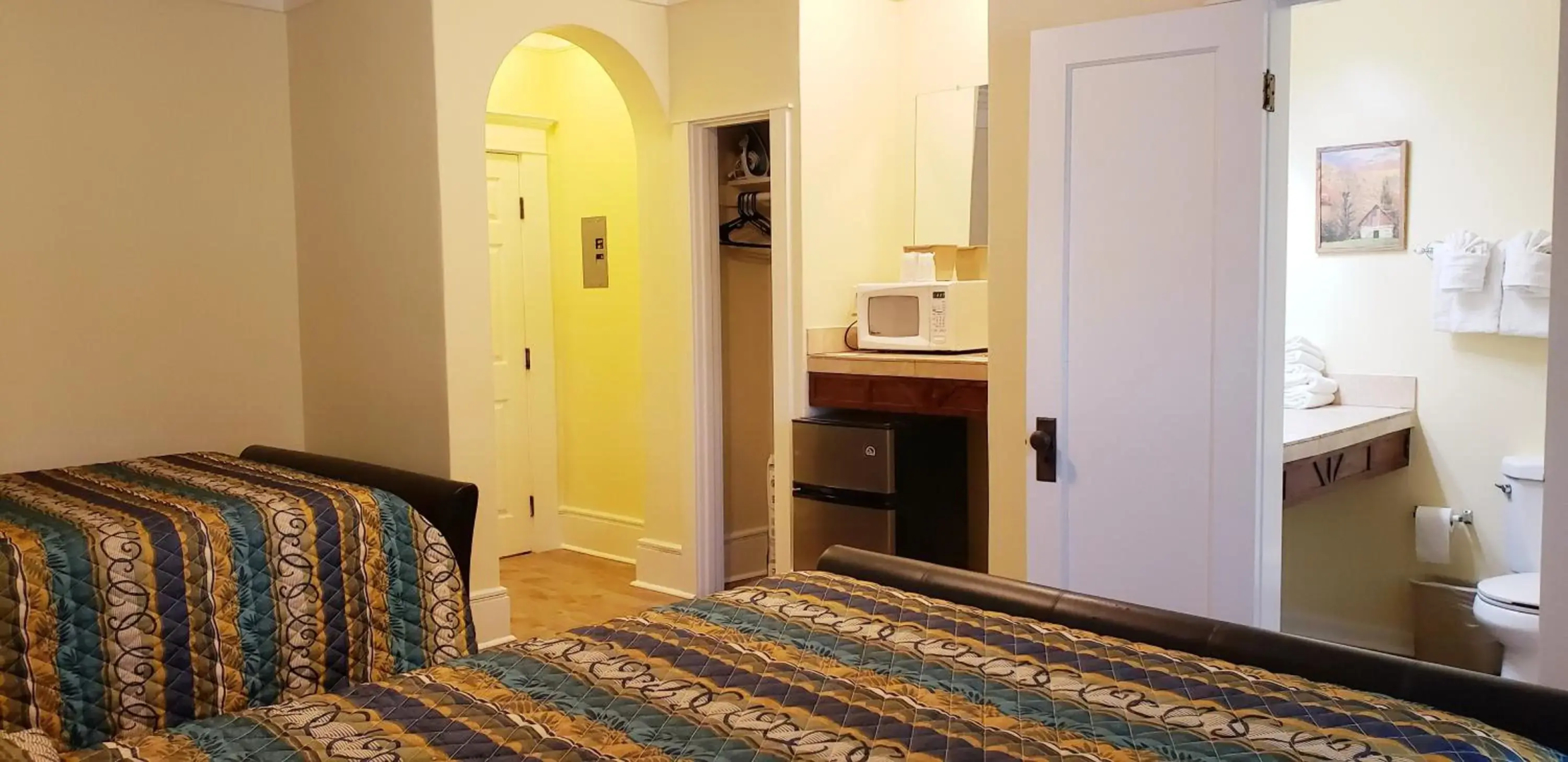 Santa Paula Inn