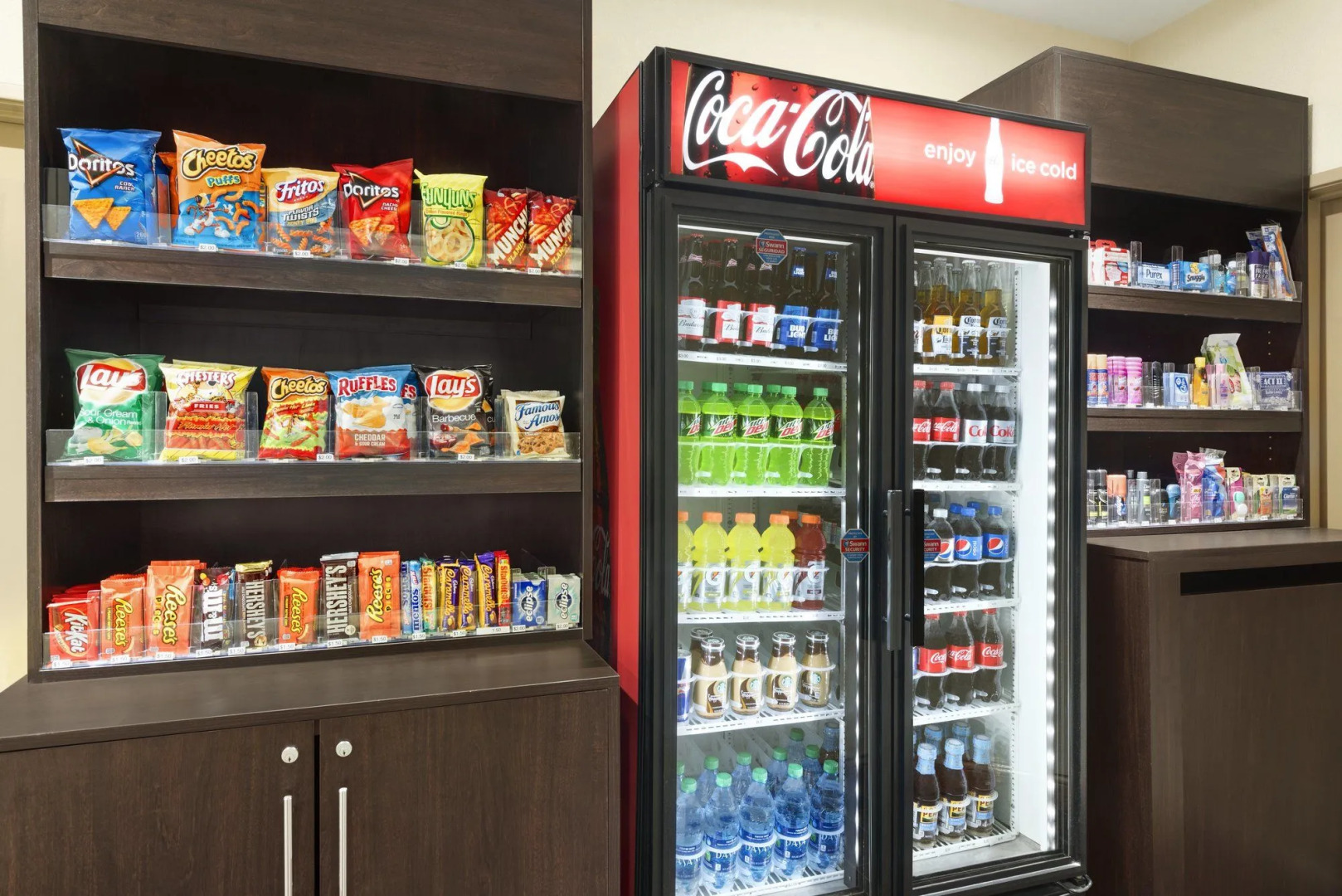 Country Inn & Suites by Radisson, Topeka West, KS