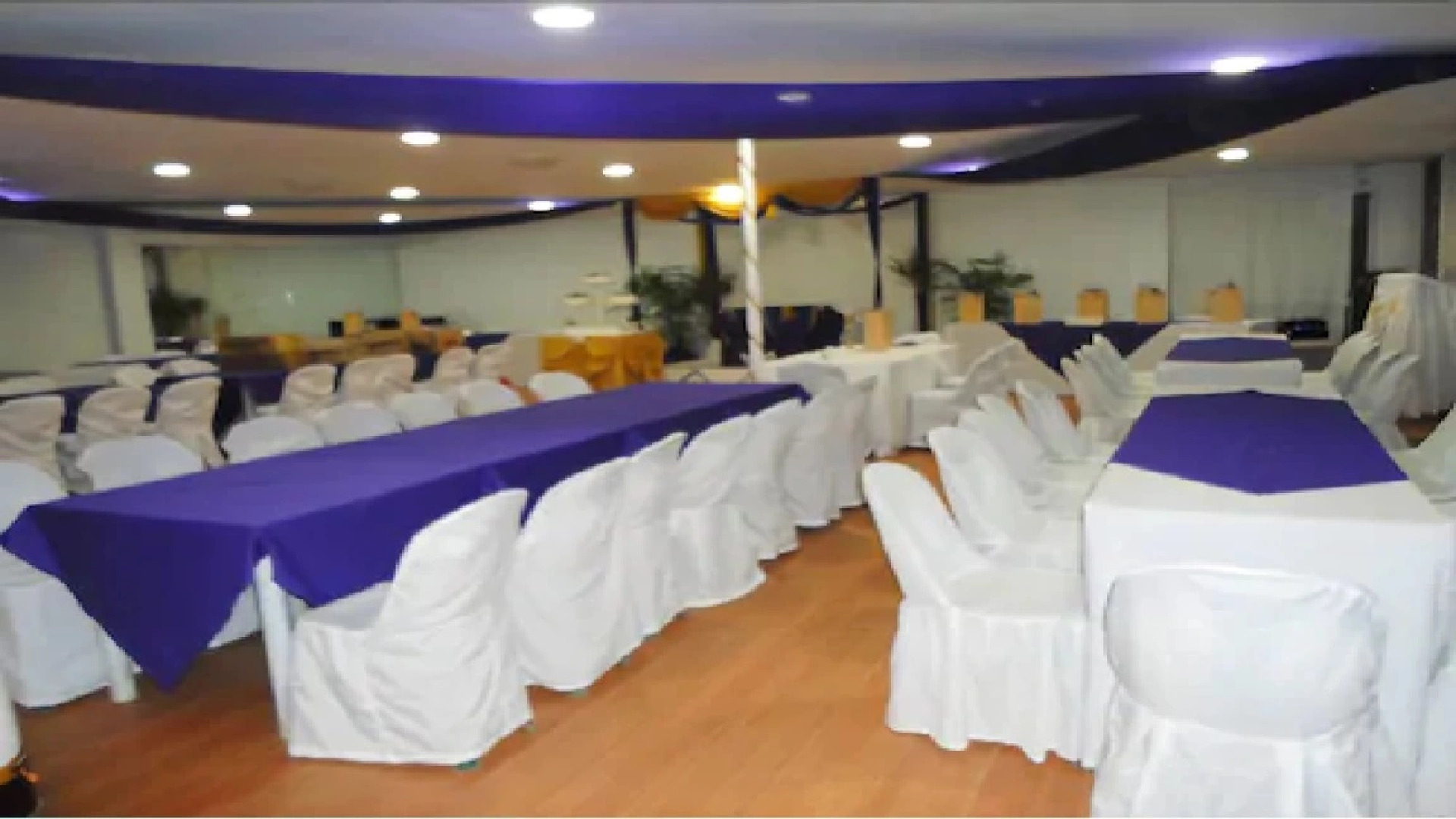 Estaca bay Garden Resort