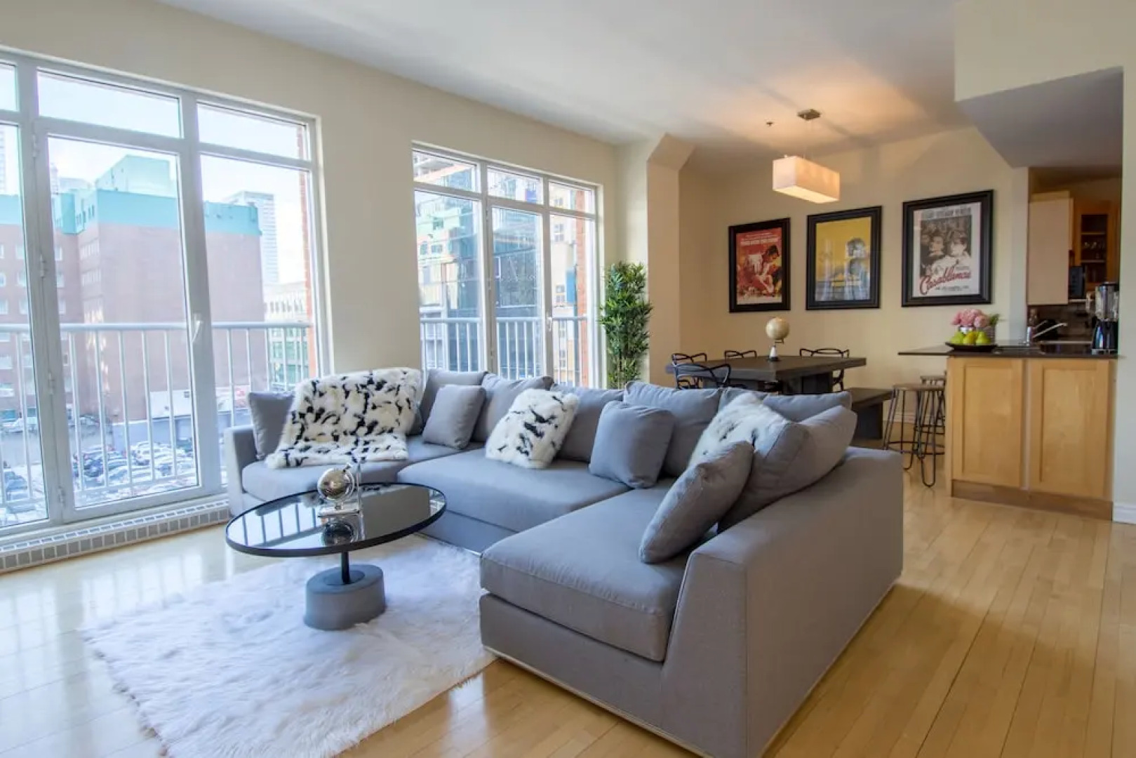 Airy Downtown Apartments by Nuage