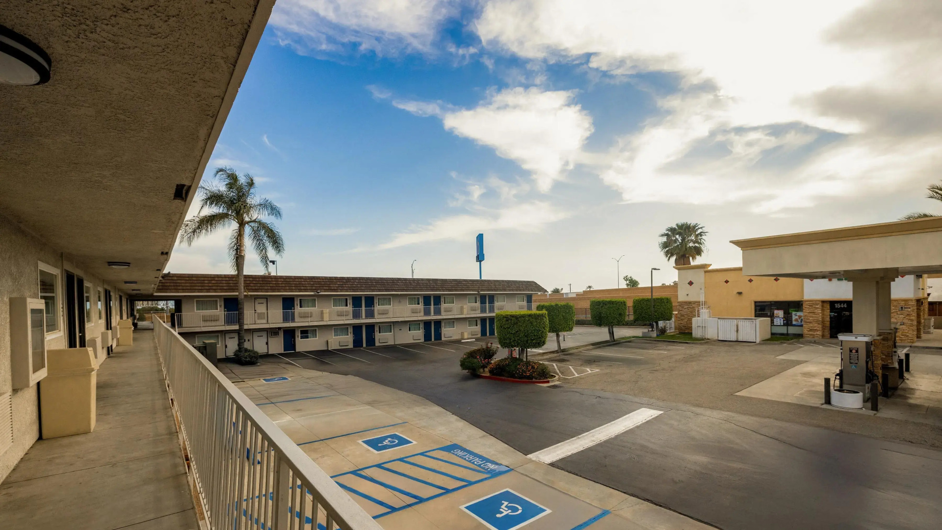 Motel 6 Ontario, CA - Airport