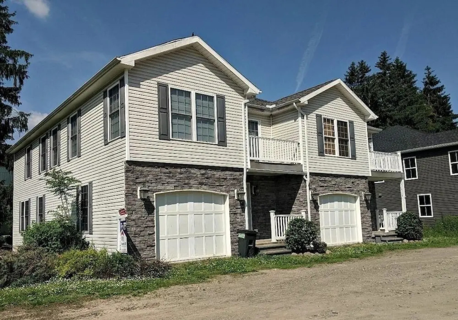 Grey Stone 1 3 Bedroom Condo