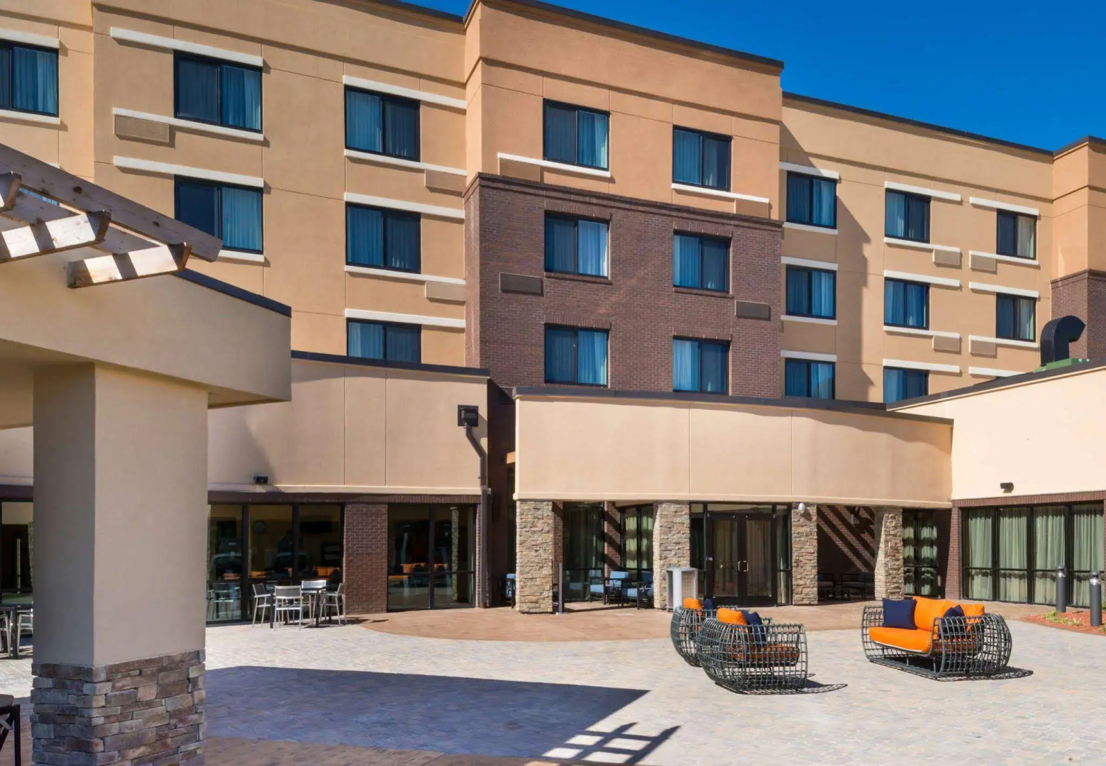 Courtyard Jacksonville