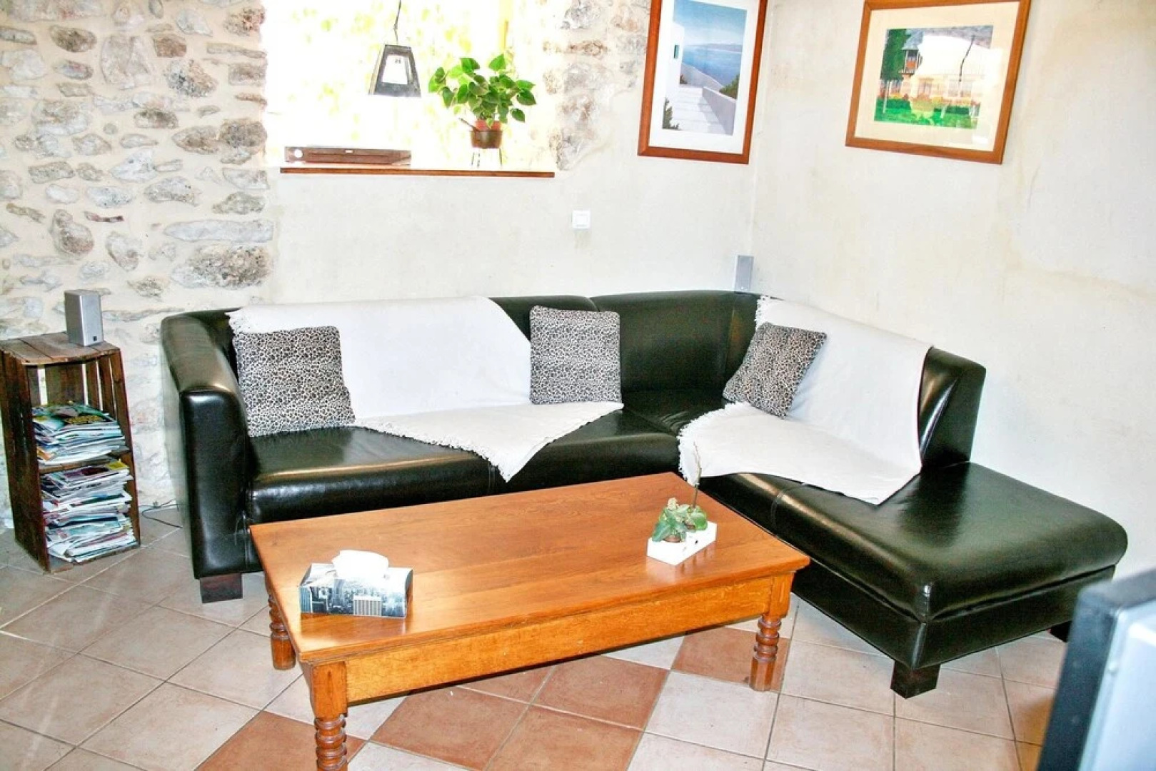 House With 3 Bedrooms in Saint-victor-la-coste, With Pool Access, Encl