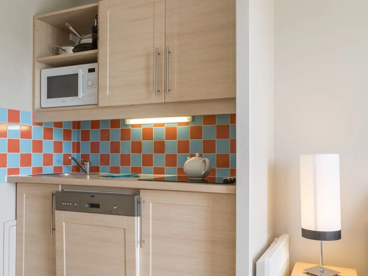 Modern Apartment With Buth tub Near the Historic Omaha Beach