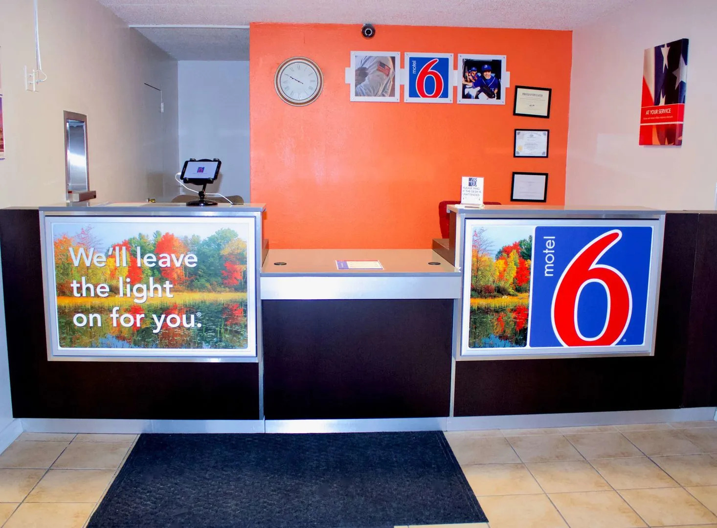 Motel 6 New Stanton, PA