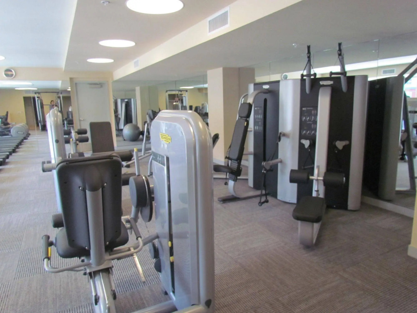 Resort Style Walk to the Beach