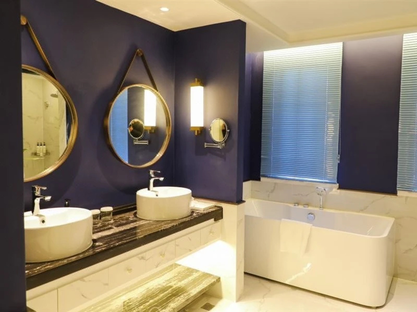 Jinjiang Metropolo Hotel Anqing High-speed Railway Station，Guangcai  7th street