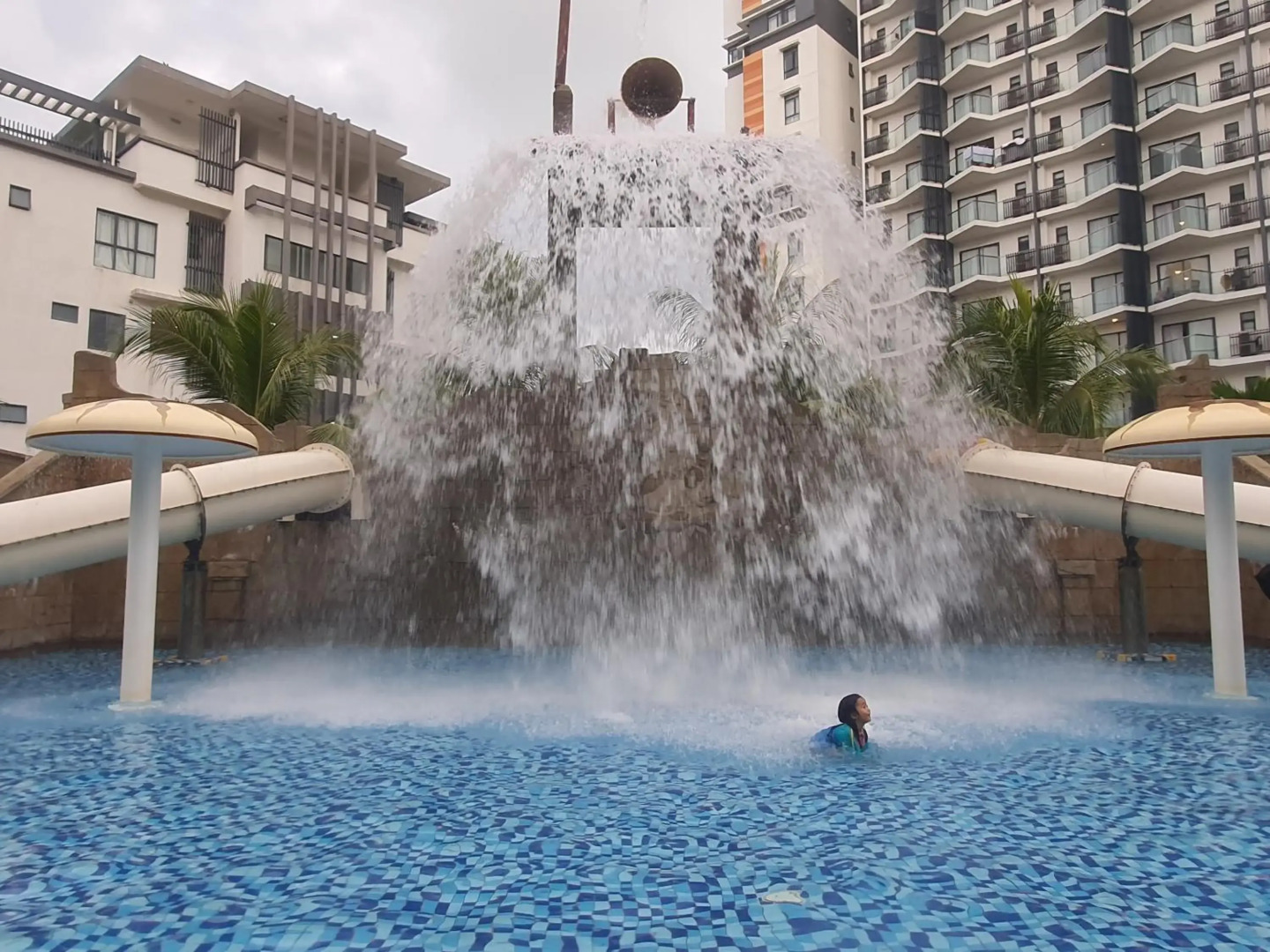 Swiss Garden Resort Residence, studio, sea & pool view, high level unit