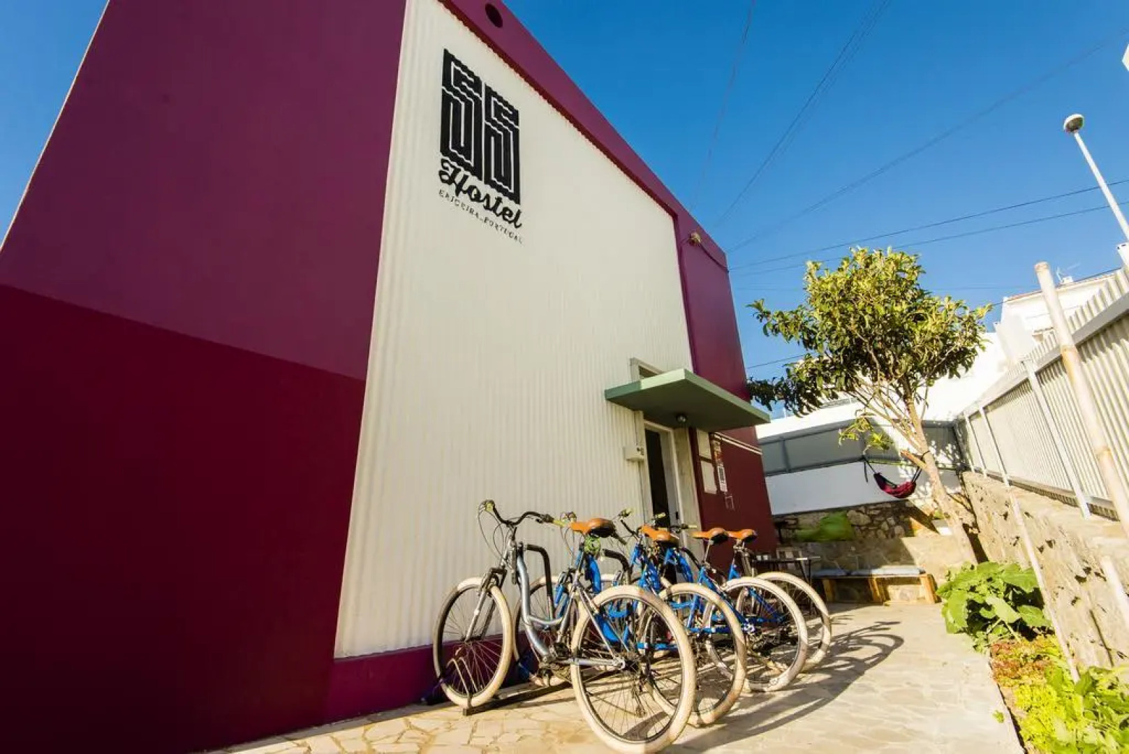 Hostel & Surfcamp 55