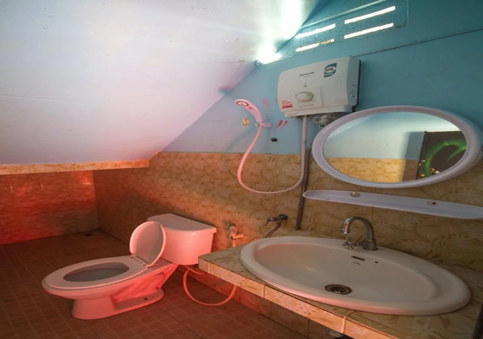 Haad Rin Station Hostel - Adults Only