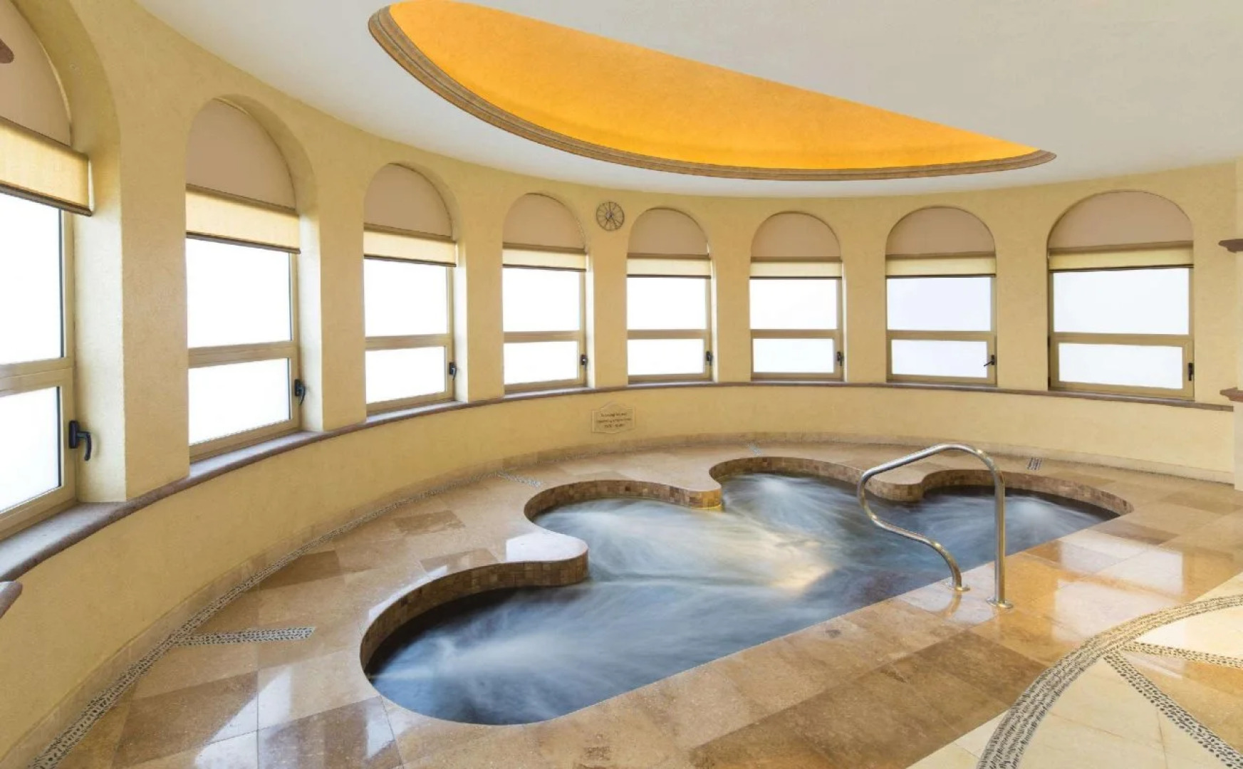 Villa La Estancia Beach Resort & Spa