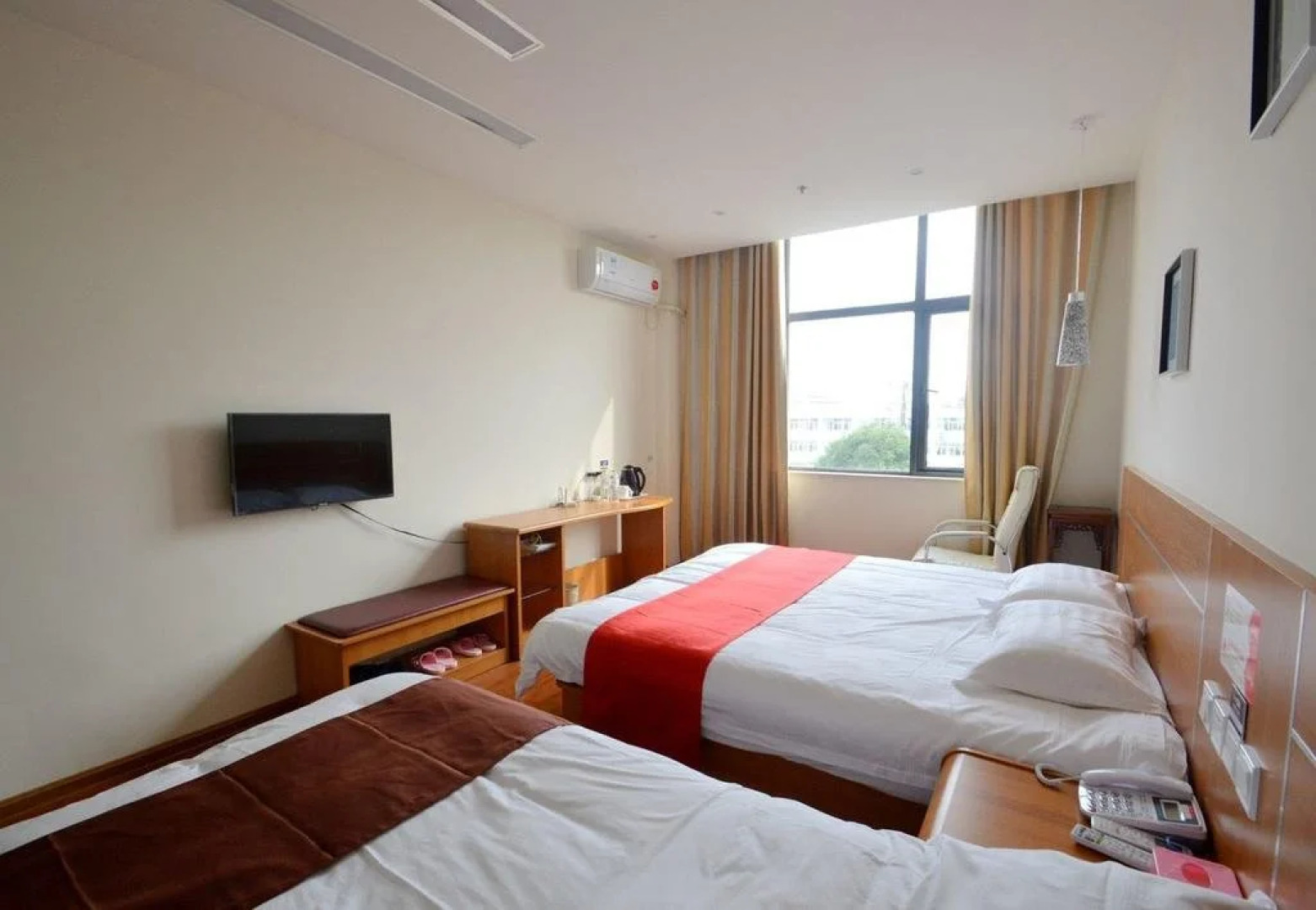 Thank You Taishan Road