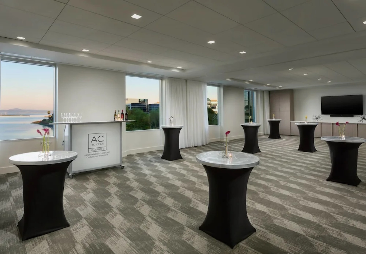 Ac By Marriott San Francisco Airport Oyster Point/Waterfront