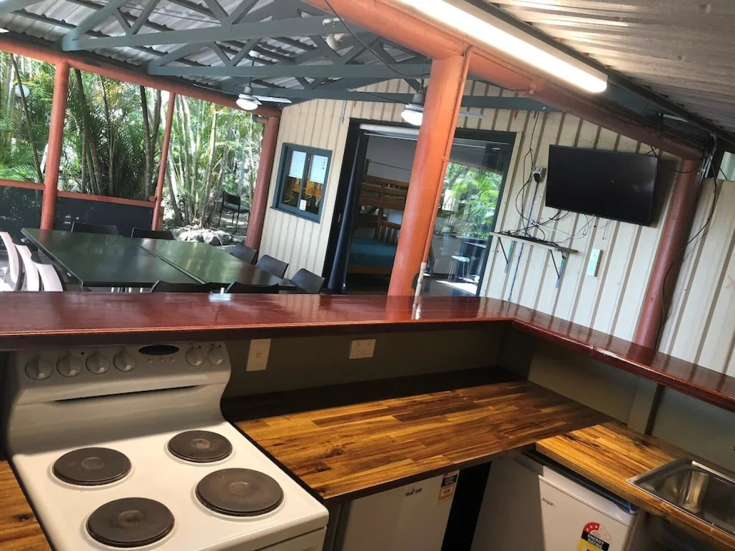 1770 Holiday Village