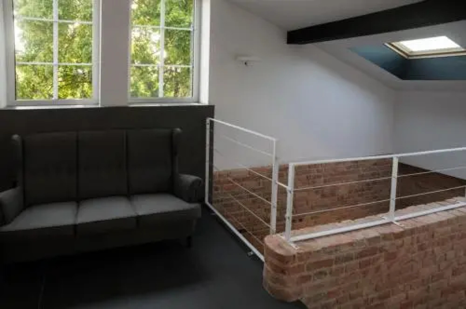 Qbatura Cafe & Hotel