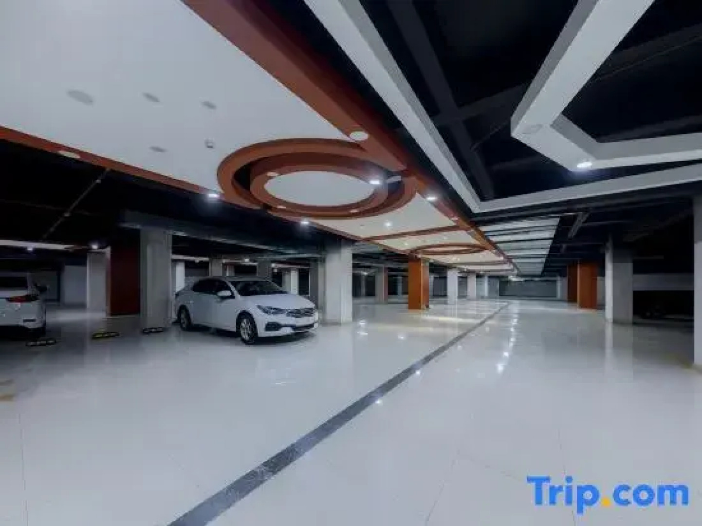 Shangri-la Old Town Hotel