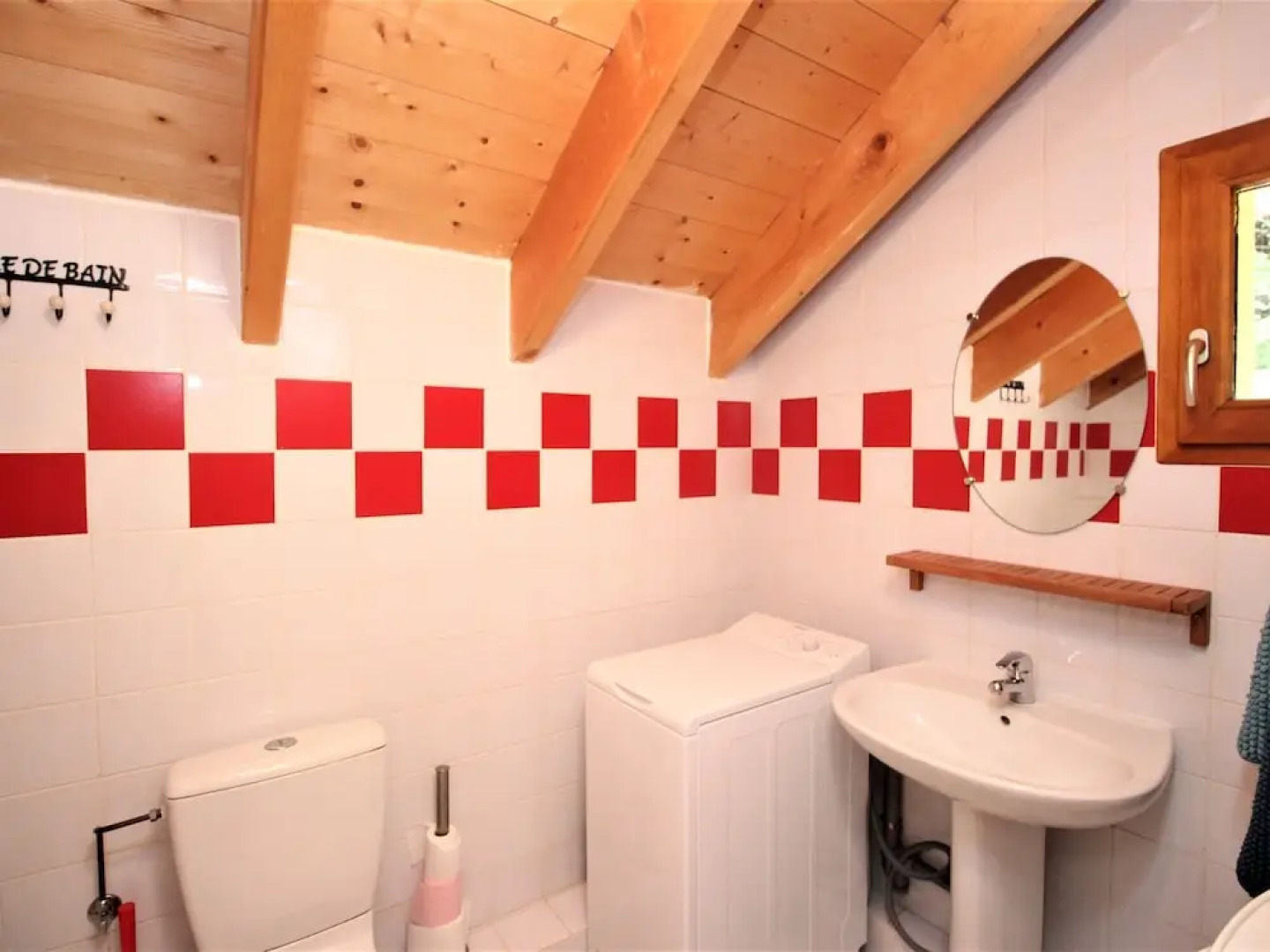 Stunning holiday home in Modane with Terrace