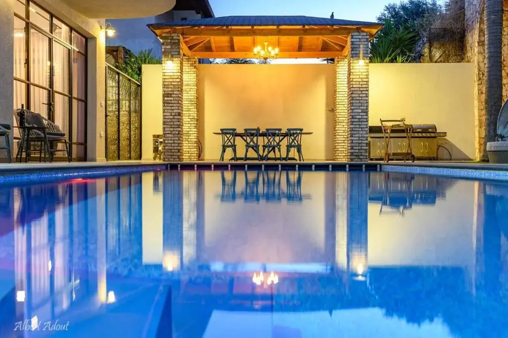 סוויטת הרמס- סוויטת פאר עם בריכת שחיה פרטית