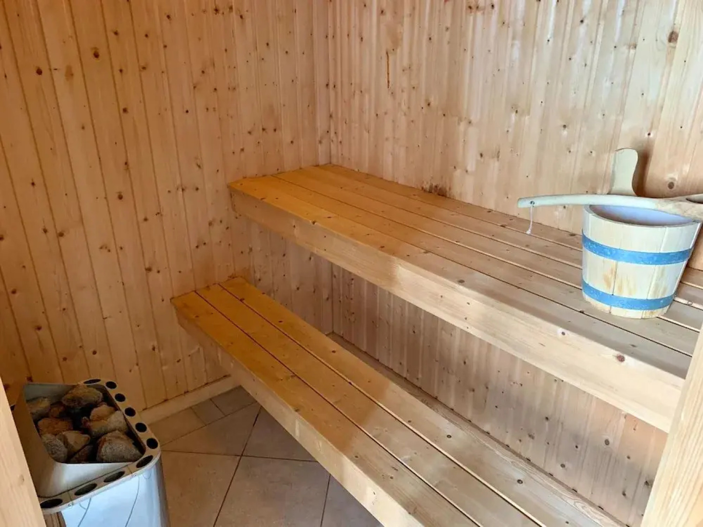 Nice Holiday Home in Dummer Near Lake