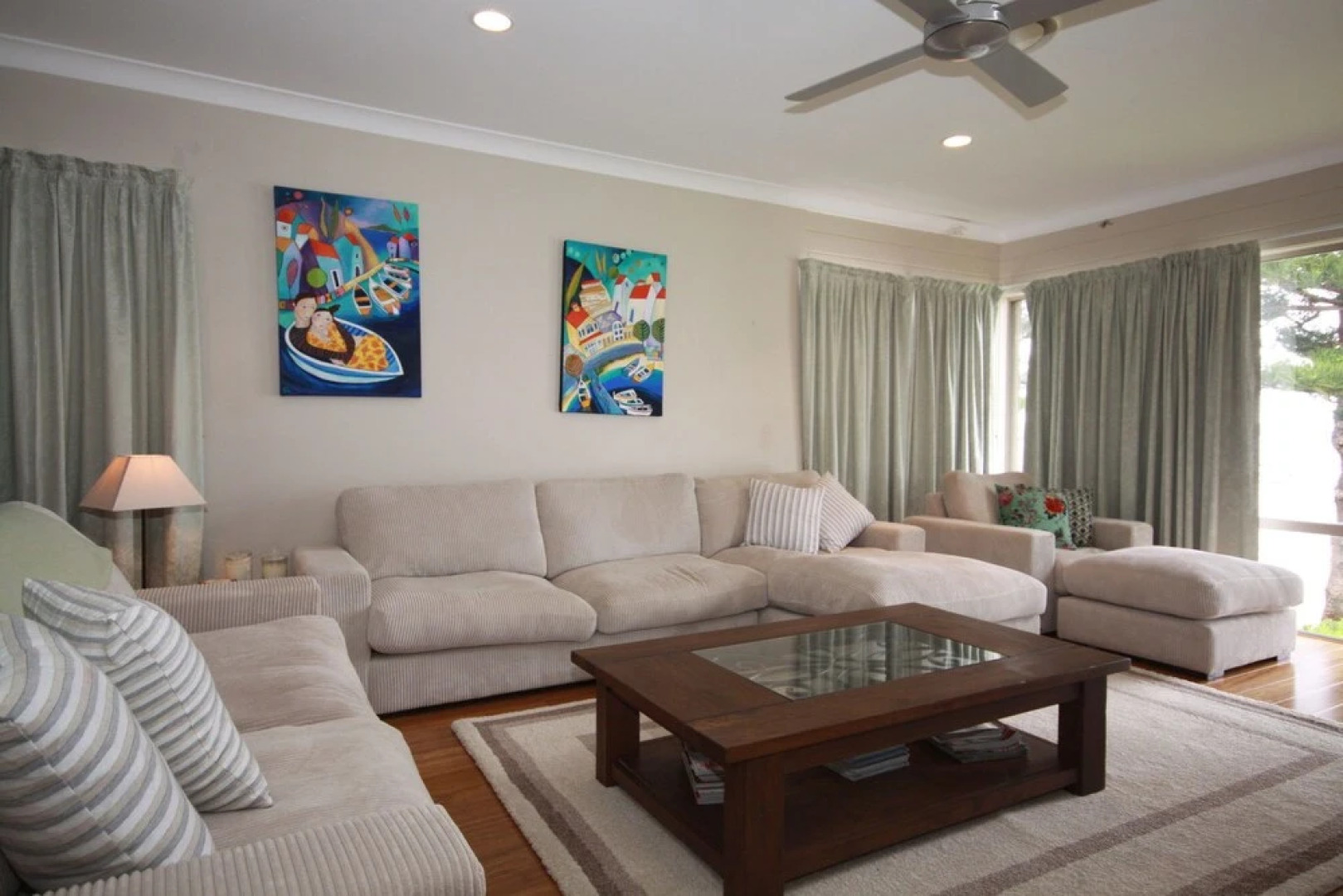 Sunset Boulevarde, 12