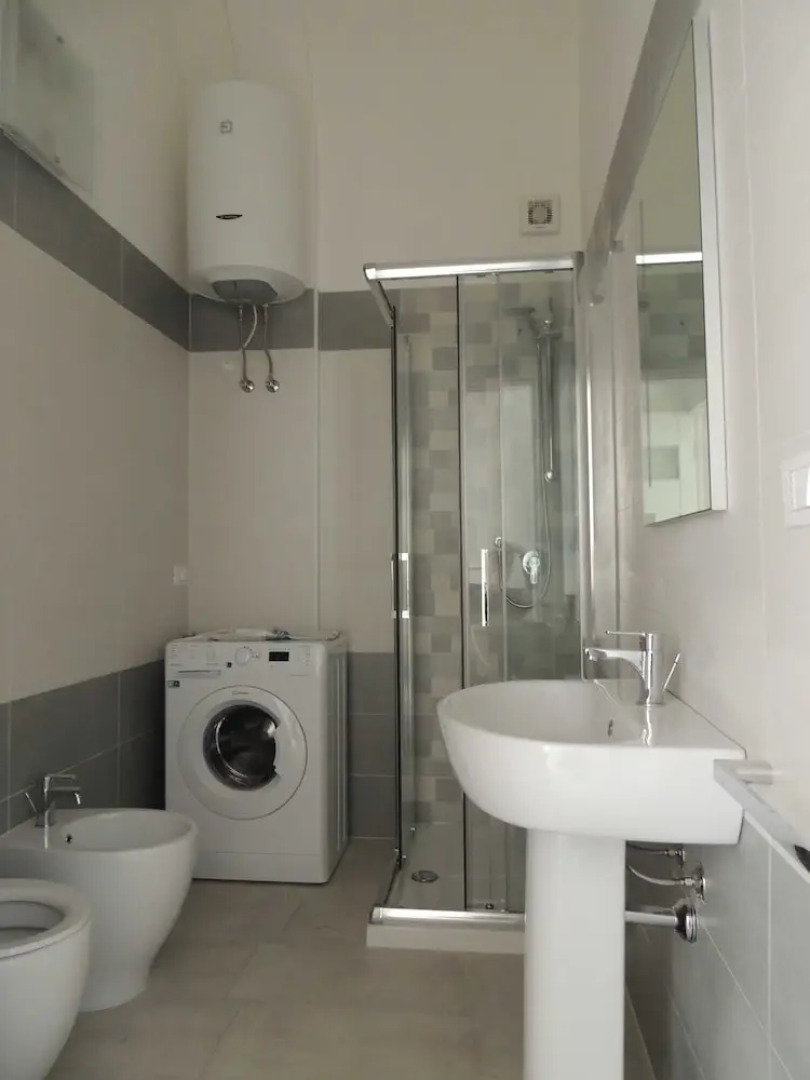 Affitti Giacomo Lenzi 3