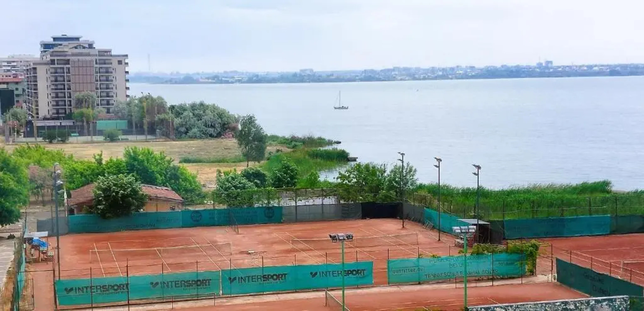 Coral Residence -Mamaia Nord