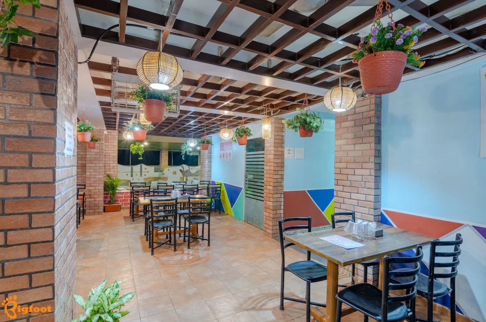 White House Beach Resort