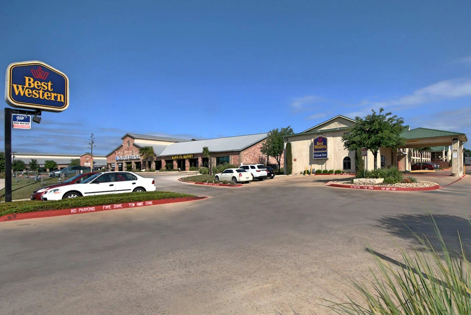 Best Western Cedar Inn