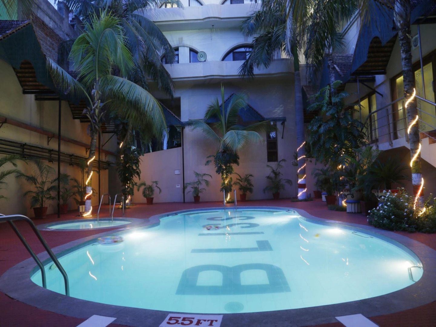 Ekante Bliss IHCL SeleQtions