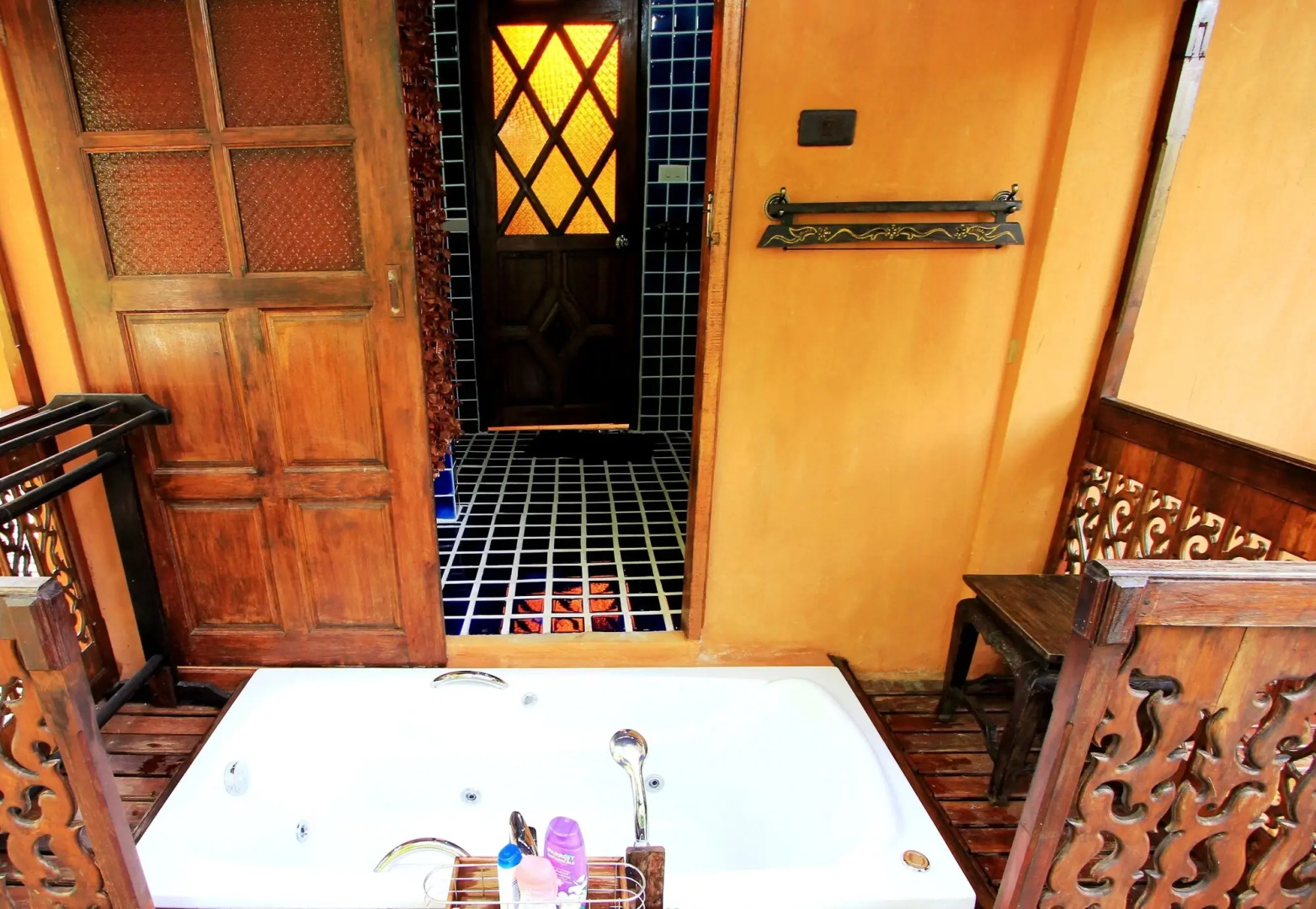 Lanna Saithong Resort