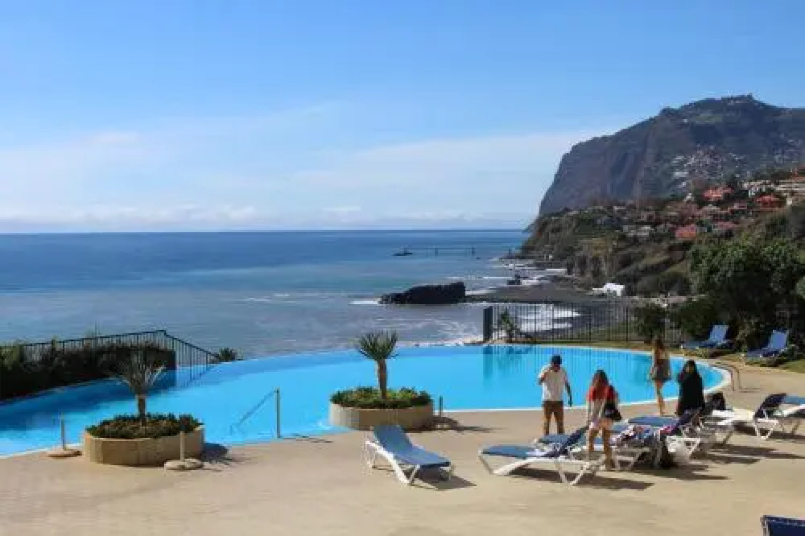 Atlantic Ocean View Apartment