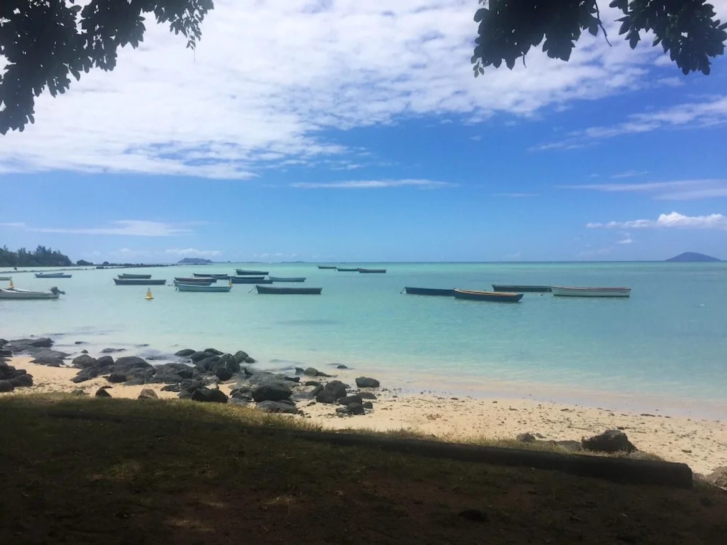 Apartment With one Bedroom in Calodyne, With Pool Access, Furnished Ga