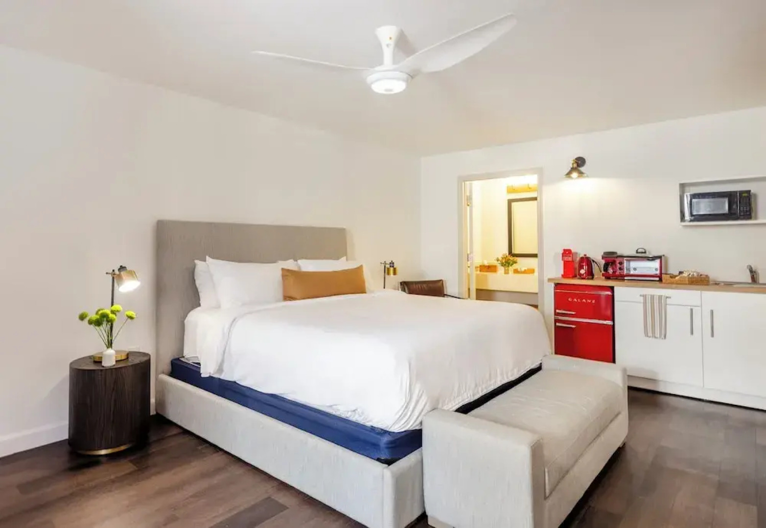 Days Inn And Suites Peachtree City