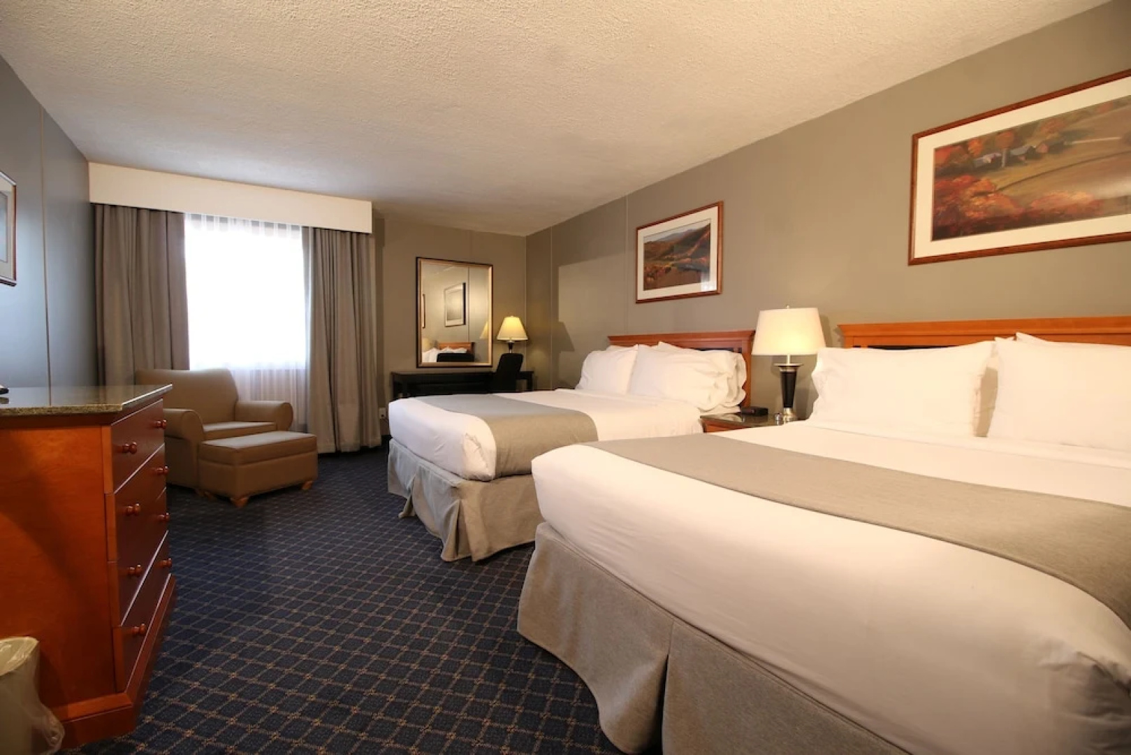 Clarion Pointe